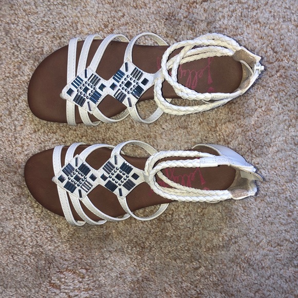 White dress shoes - Picture 5 of 6